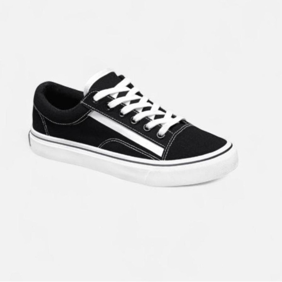 andrea Shoes - ANDREA FENZI Monochrome Low-Top Sneakers